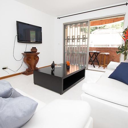 San Fernando Suite 201 - Livin Colombia カリ エクステリア 写真
