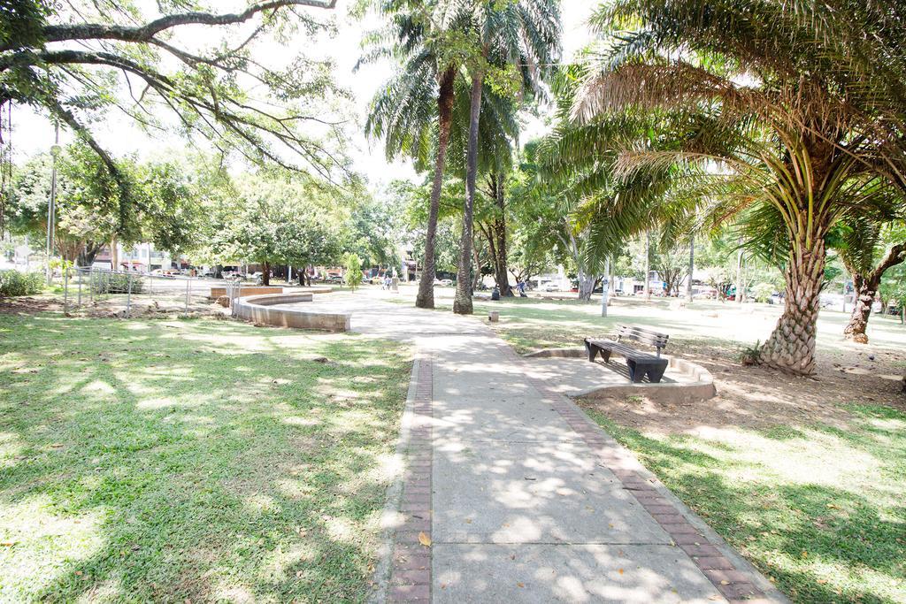 San Fernando Suite 201 - Livin Colombia カリ エクステリア 写真